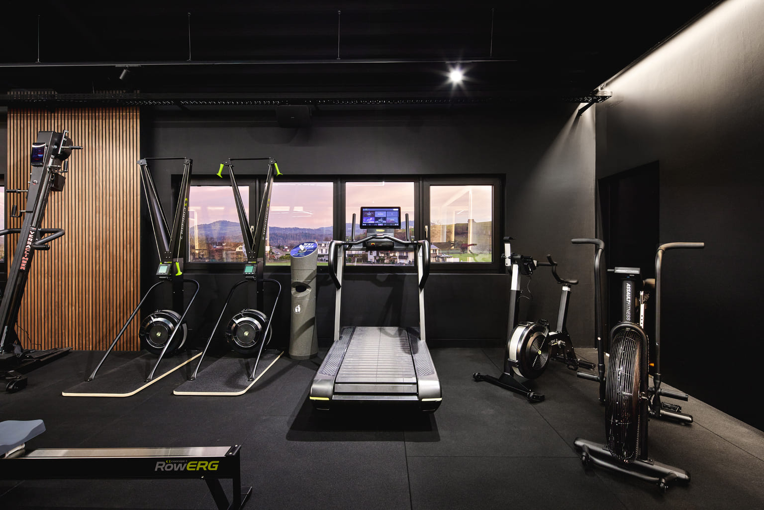 SportCenter Leuholz R5 9235 8000px Gerry Pacher